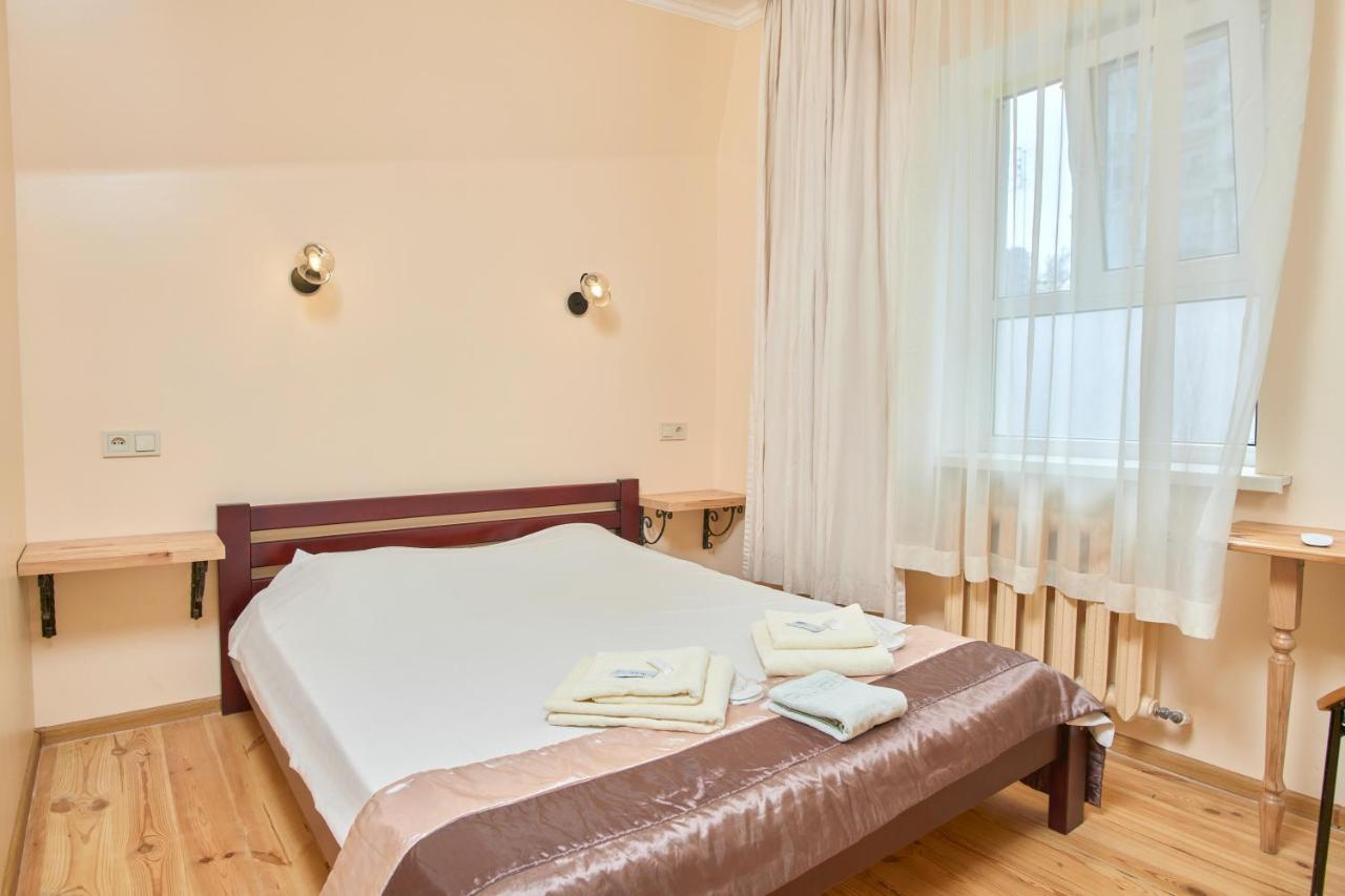 Odessa Comfort House Aparthotel Exterior photo